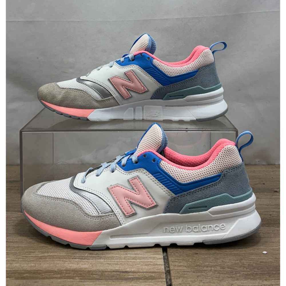 New Balance Women's Sneakers in Grey, Pink & Blue - Picture 2 of 10